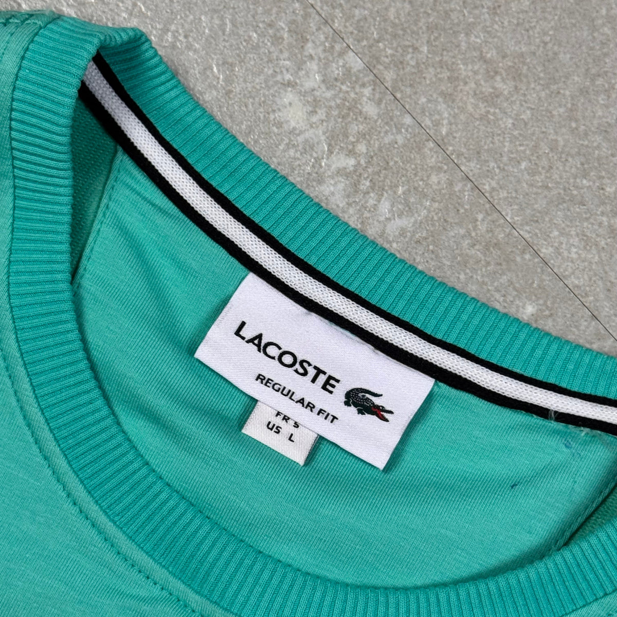 Lacoste Sweater (L)