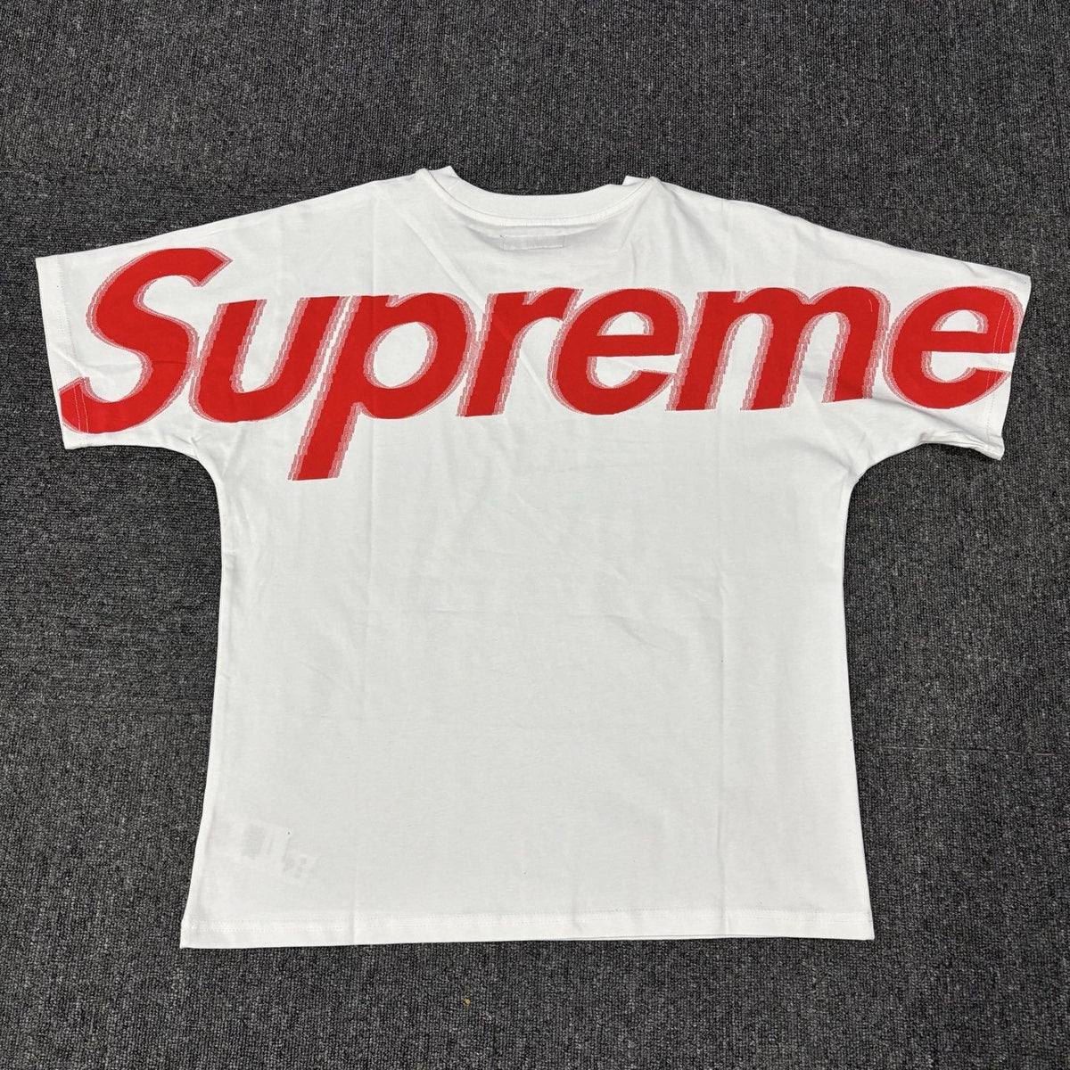 Supreme Oversized Wordmark Short-Sleeve T-Shirt